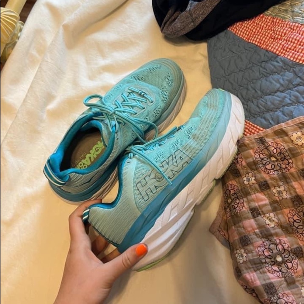 Hokas!
